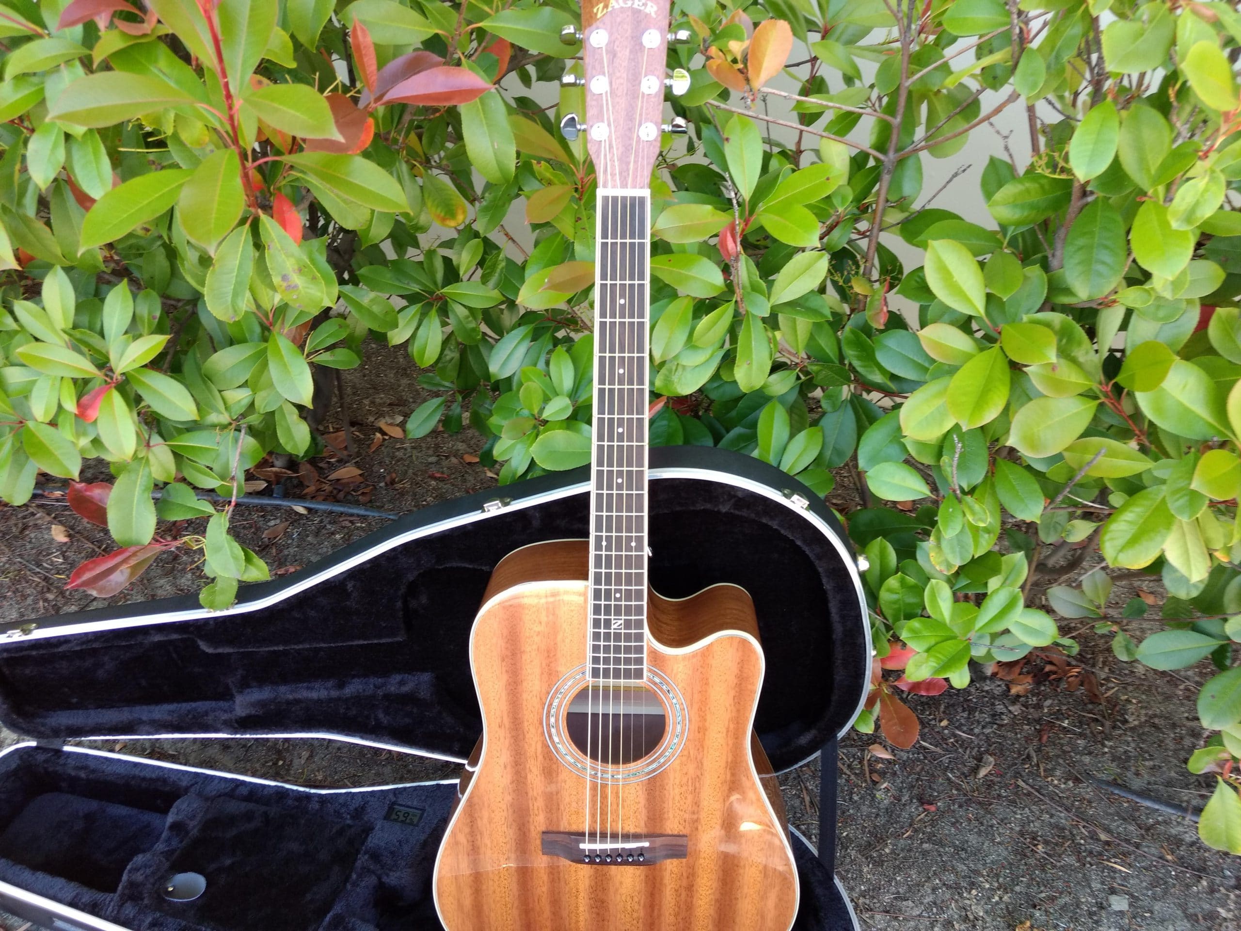 ZAD50CE Solid African Mahogany Acoustic Electric - Vault