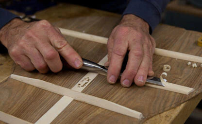 Lower string pressure