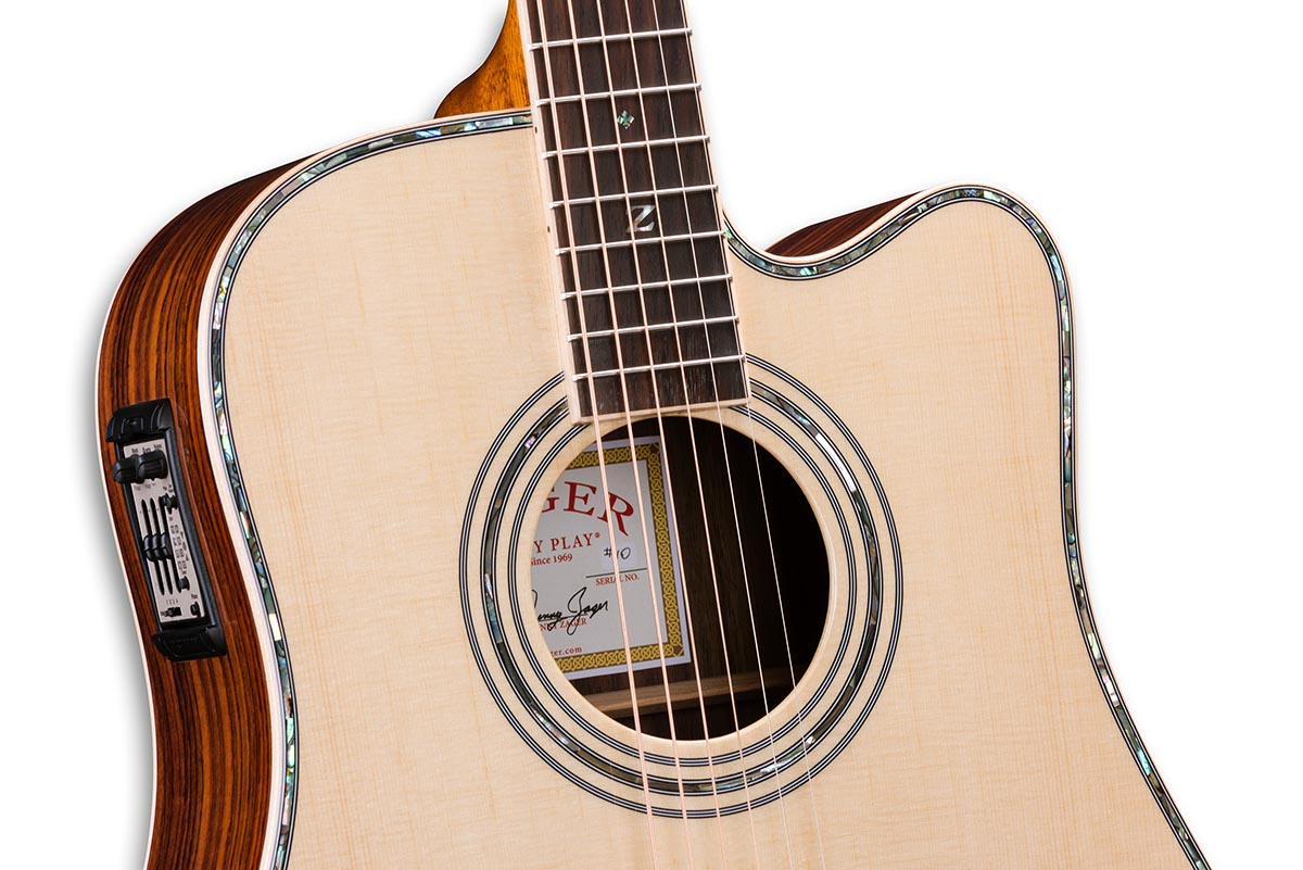 zad900ce solid spruce guitar